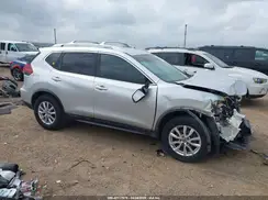 KNMAT2MV5JP574521 2018 NISSAN ROGUE