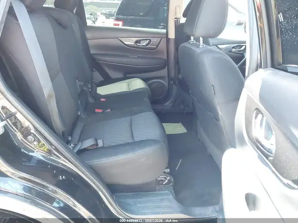 KNMAT2MV5JP576074 2018 NISSAN ROGUE - Image 8