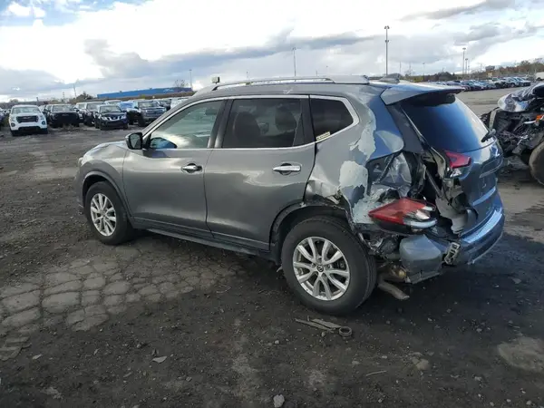 KNMAT2MV5JP584689 2018 NISSAN ROGUE - Image 2