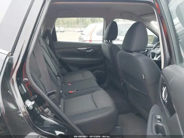 KNMAT2MV5JP585941 2018 NISSAN ROGUE - Image 8