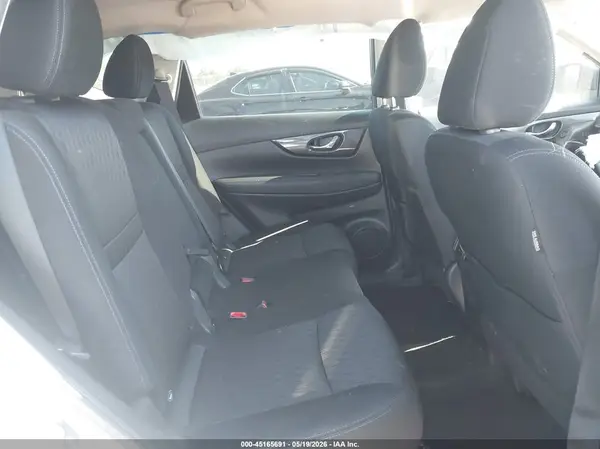 KNMAT2MV5JP587074 2018 NISSAN ROGUE - Image 8