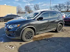 KNMAT2MV5JP587561 2018 NISSAN ROGUE