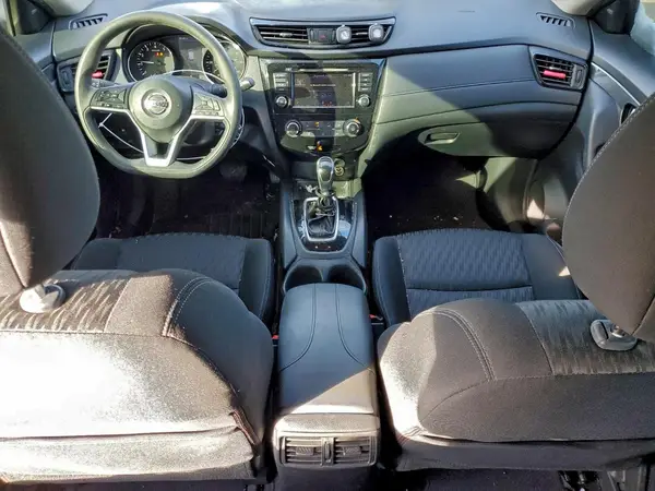 KNMAT2MV5JP587561 2018 NISSAN ROGUE - Image 8