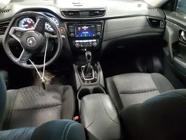 KNMAT2MV5JP587916 2018 NISSAN ROGUE - Image 8