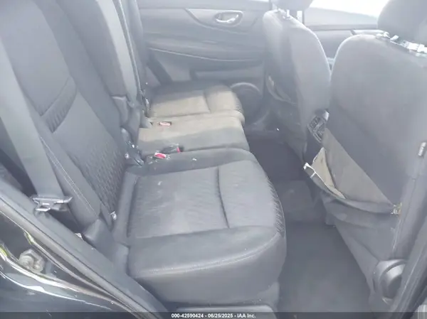 KNMAT2MV5JP592713 2018 NISSAN ROGUE - Image 8