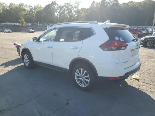 KNMAT2MV5JP593361 2018 NISSAN ROGUE - Image 2