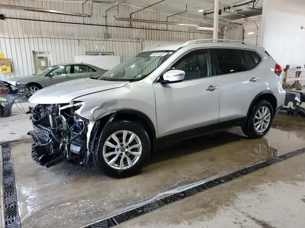 KNMAT2MV5JP599127 2018 NISSAN ROGUE - Image 1