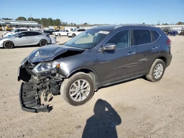 KNMAT2MV5JP607159 2018 NISSAN ROGUE - Image 1