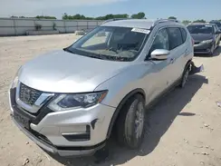 KNMAT2MV5JP610532 2018 NISSAN ROGUE