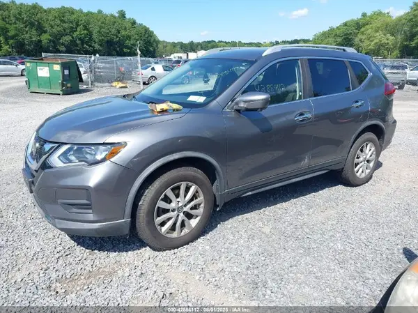 KNMAT2MV5JP616394 2018 NISSAN ROGUE - Image 2