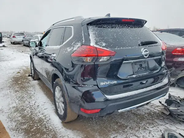 KNMAT2MV5JP616749 2018 NISSAN ROGUE - Image 2