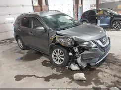 KNMAT2MV5JP619957 2018 NISSAN ROGUE