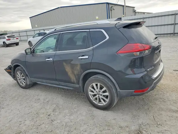 KNMAT2MV5JP622941 2018 NISSAN ROGUE - Image 2