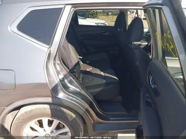 KNMAT2MV5KP530701 2019 NISSAN ROGUE - Image 8