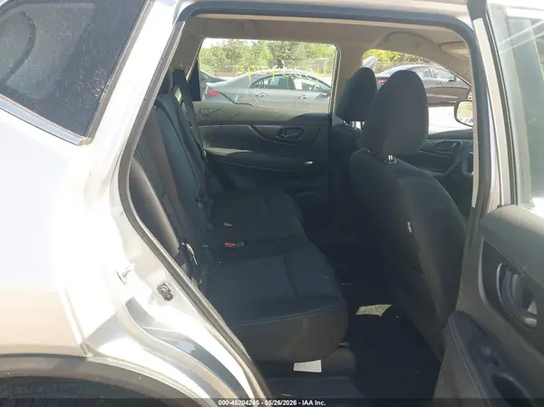 KNMAT2MV5KP560104 2019 NISSAN ROGUE - Image 8