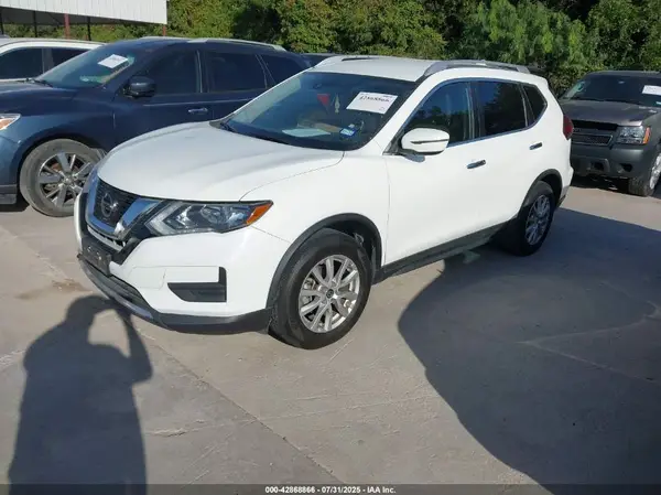 KNMAT2MV5LP503936 2020 NISSAN ROGUE - Image 2