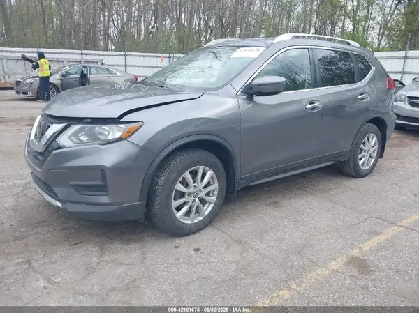 KNMAT2MV5LP505962 2020 NISSAN ROGUE - Image 2