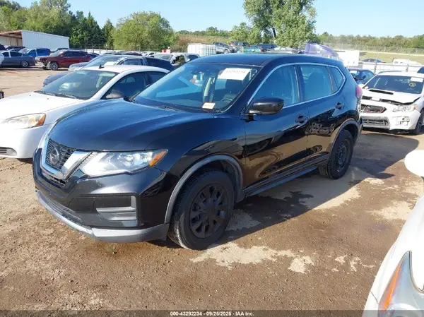 KNMAT2MV5LP507145 2020 NISSAN ROGUE - Image 2