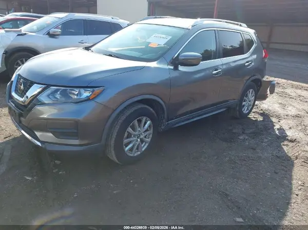 KNMAT2MV5LP51928 2020 NISSAN ROGUE - Image 2