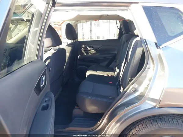 KNMAT2MV5LP531252 2020 NISSAN ROGUE - Image 8