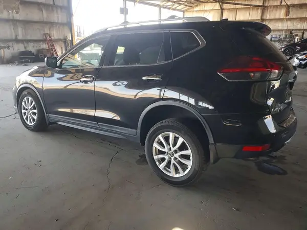 KNMAT2MV5LP538492 2020 NISSAN ROGUE - Image 2