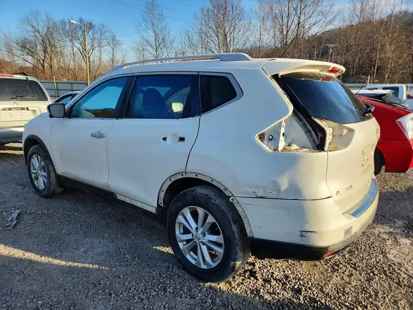 KNMAT2MV6GP607468 2016 NISSAN ROGUE - Image 2