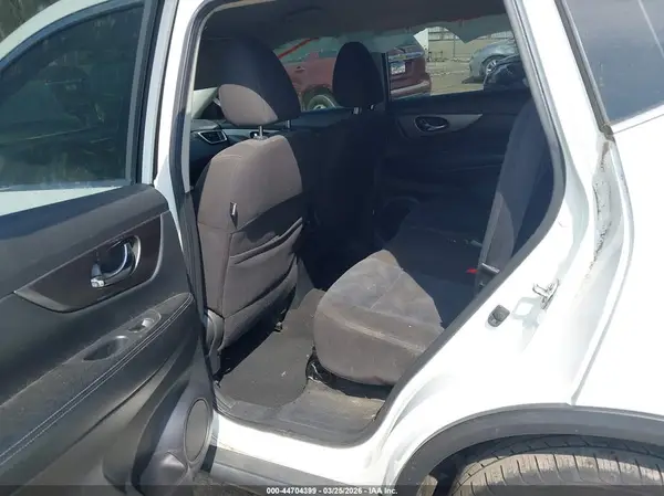 KNMAT2MV6GP609558 2016 NISSAN ROGUE - Image 8