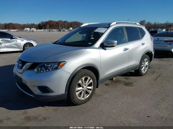 KNMAT2MV6GP612573 2016 NISSAN ROGUE - Image 2