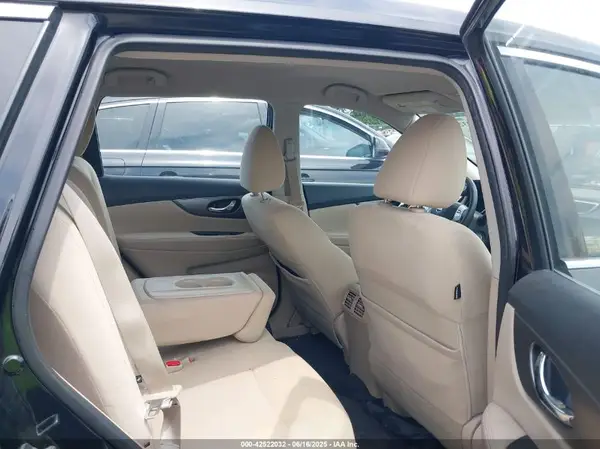 KNMAT2MV6GP617837 2016 NISSAN ROGUE - Image 8