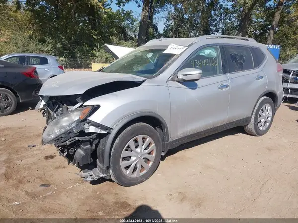 KNMAT2MV6GP644696 2016 NISSAN ROGUE - Image 2
