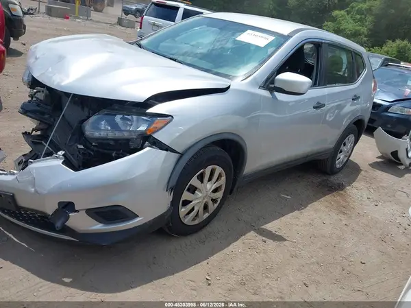 KNMAT2MV6GP652068 2016 NISSAN ROGUE - Image 2