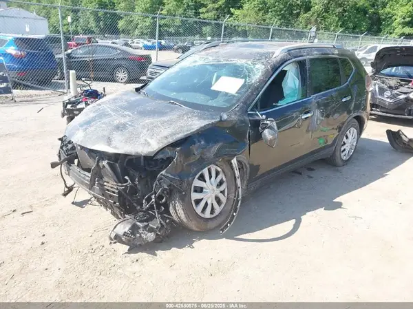KNMAT2MV6GP656640 2016 NISSAN ROGUE - Image 2