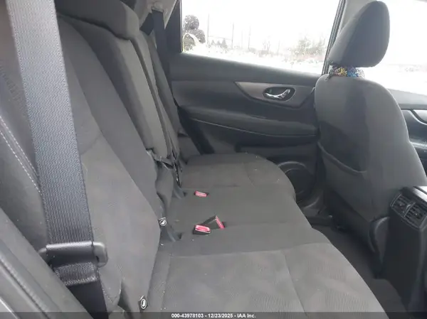 KNMAT2MV6GP676497 2016 NISSAN ROGUE - Image 8