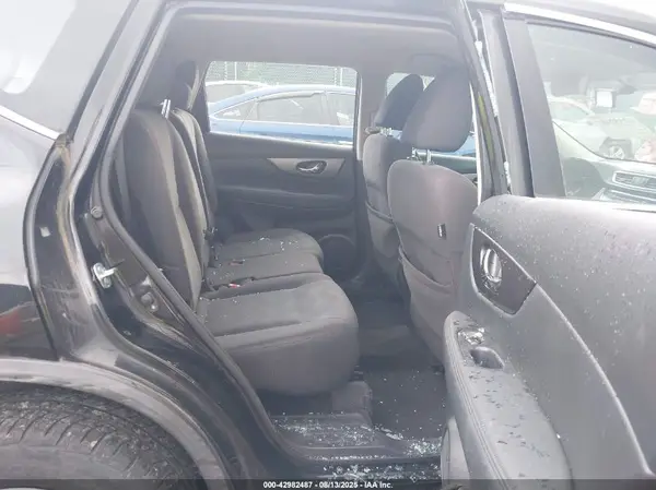 KNMAT2MV6GP677147 2016 NISSAN ROGUE - Image 8