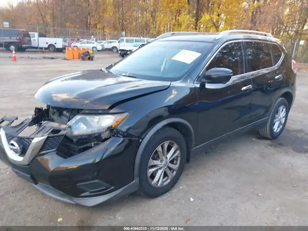 KNMAT2MV6GP678198 2016 NISSAN ROGUE - Image 2