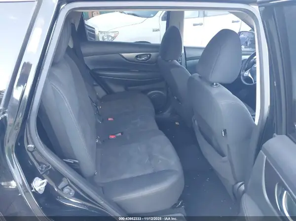 KNMAT2MV6GP678198 2016 NISSAN ROGUE - Image 8