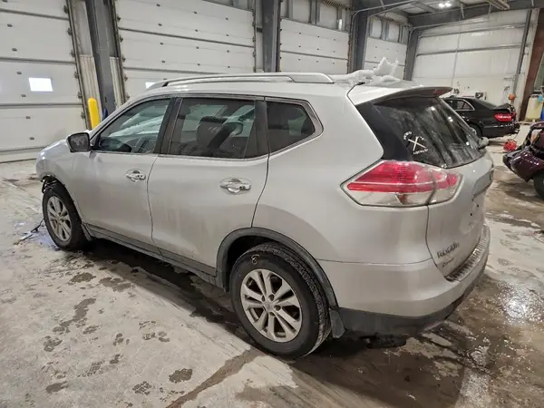 KNMAT2MV6GP722877 2016 NISSAN ROGUE - Image 2