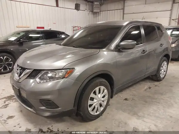 KNMAT2MV6GP730865 2016 NISSAN ROGUE - Image 2