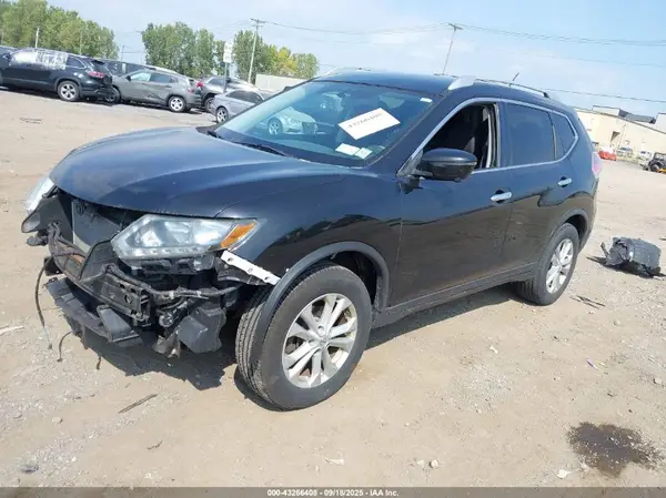 KNMAT2MV6GP731711 2016 NISSAN ROGUE - Image 2