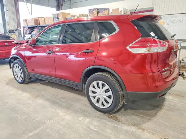 KNMAT2MV6GP737363 2016 NISSAN ROGUE - Image 2