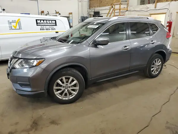 KNMAT2MV6HP506013 2017 NISSAN ROGUE - Image 1