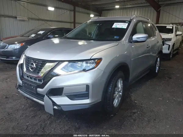 KNMAT2MV6HP509283 2017 NISSAN ROGUE - Image 2