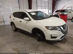 KNMAT2MV6HP510160 2017 NISSAN ROGUE