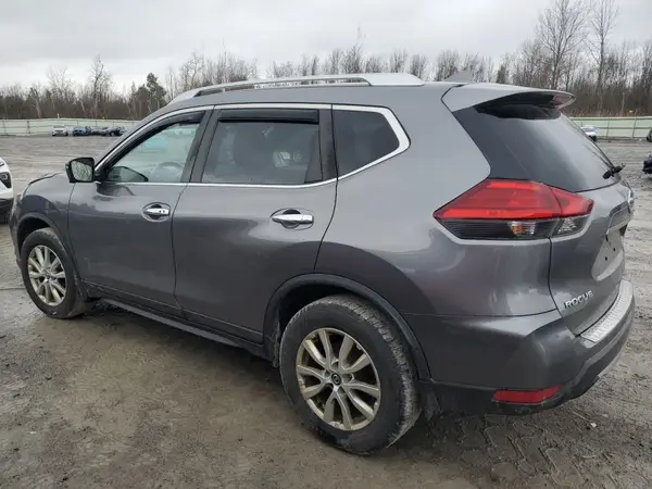 KNMAT2MV6HP516525 2017 NISSAN ROGUE - Image 2