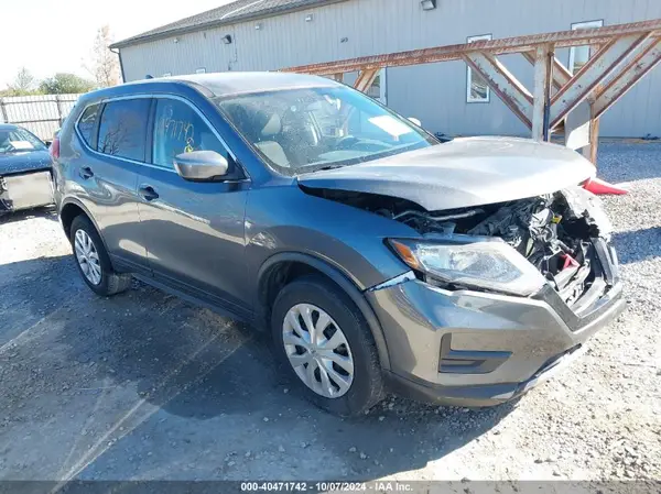 KNMAT2MV6HP517674 2017 NISSAN ROGUE - Image 1