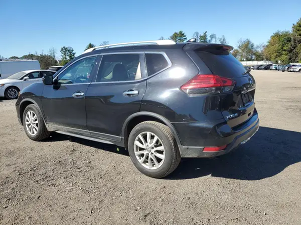 KNMAT2MV6HP520686 2017 NISSAN ROGUE - Image 2