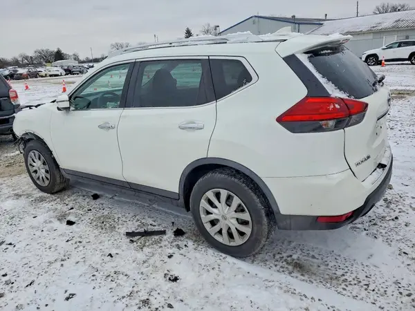 KNMAT2MV6HP522096 2017 NISSAN ROGUE - Image 2