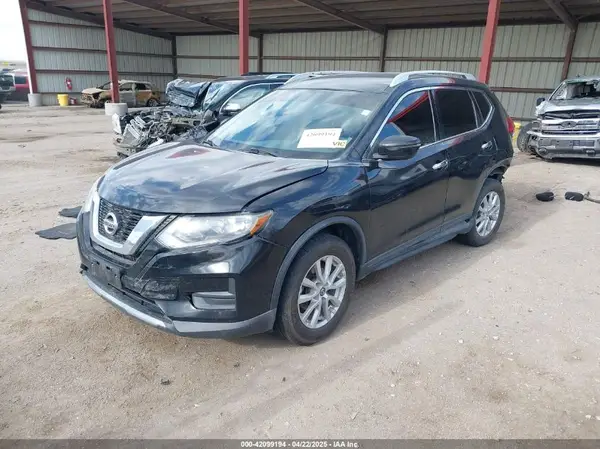 KNMAT2MV6HP531915 2017 NISSAN ROGUE - Image 2