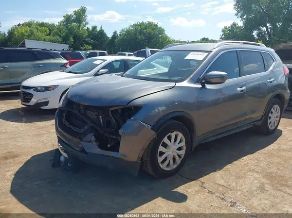 KNMAT2MV6HP536449 2017 NISSAN ROGUE - Image 2