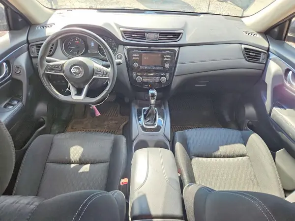 KNMAT2MV6HP539500 2017 NISSAN ROGUE - Image 8